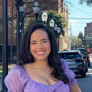 Meet your Posher, Gabrielle